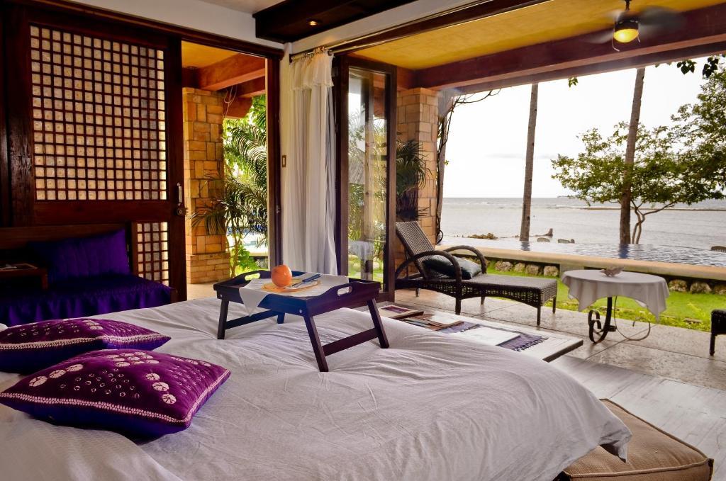 Punta Bulata White Beach Resort & Spa Cauayan  الغرفة الصورة