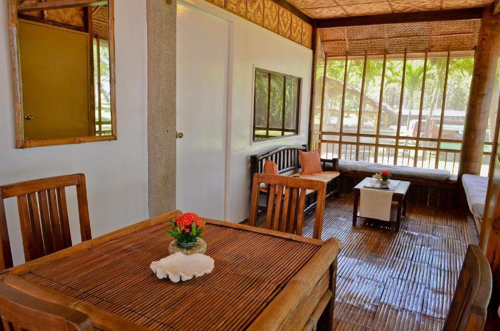 Punta Bulata White Beach Resort & Spa Cauayan  الغرفة الصورة